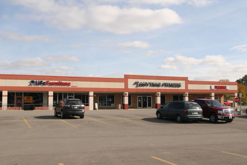 Georgetown Square : 6400 E. State Boulevard, Fort Wayne, IN 46815